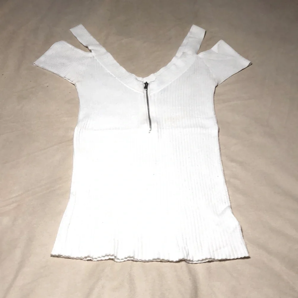 Express Ribbed knit top - Picture 2 of 3